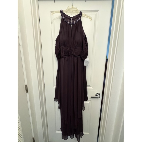 Eliza J New York Dresses & Skirts - Eliza J New York Purple Beaded Halter Neck Chiffon Gown Women 16W